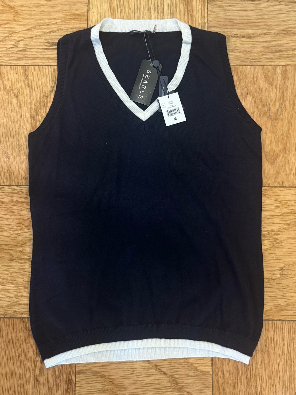 NWT Magaschoni Navy and White Knit Vest